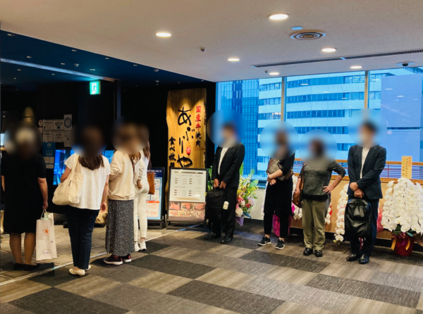 今週6 15 火 New Open 阪急ターミナルビル17階に あぶりや 阪急梅田店 がオープンされていました 夜景を見ながら国産牛焼肉食べ放題 阪急トップビアガーデン のビルです 1人 4 158円 Jｒ大阪駅 梅田駅